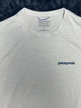 Patagonia Capilene Cool Daily Shirt S Short Sleeve Performance Tee Stone Beige